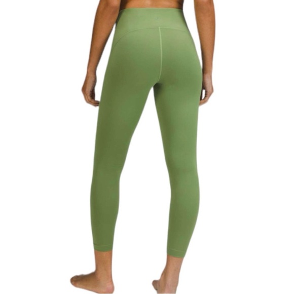 Lululemon InStill High-Rise Tight 25” Green Foliage Size 4 - Picture 5 of 10